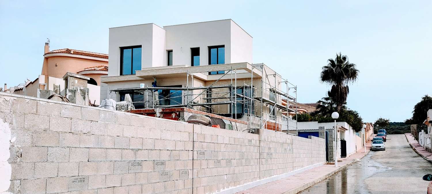 Neu gebaute Villa in Ciudad Quesada
