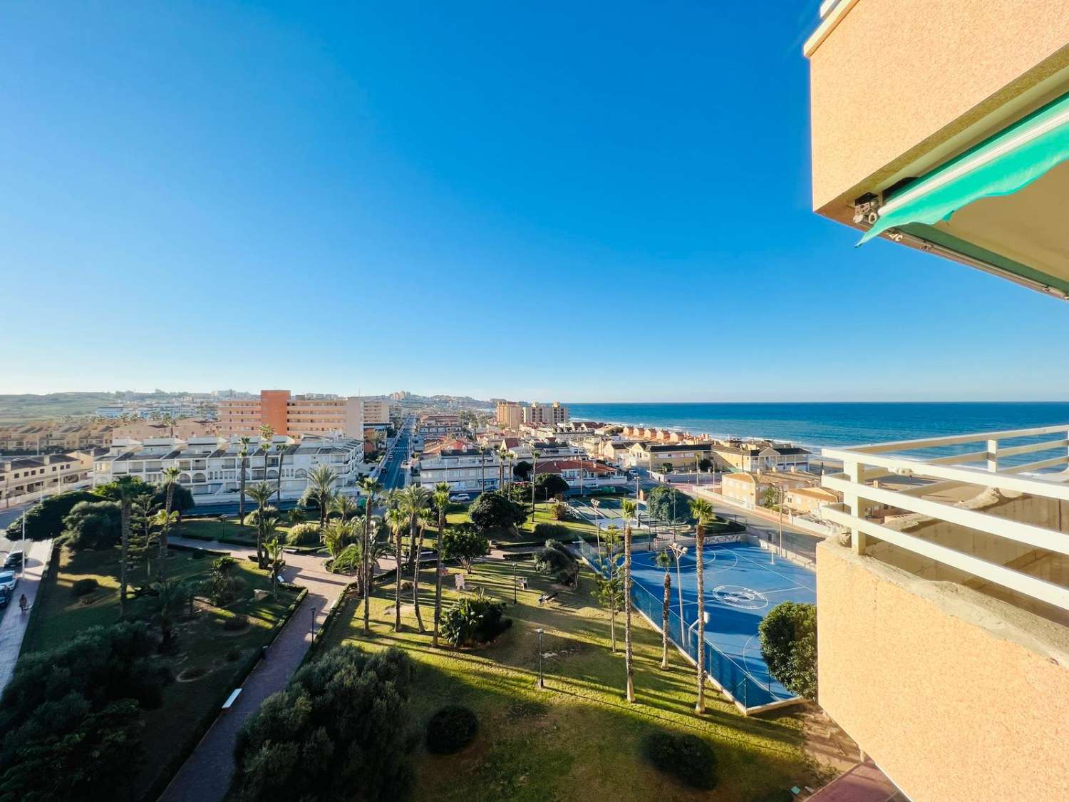 Apartment mit Meerblick in La Mata, Torrevieja