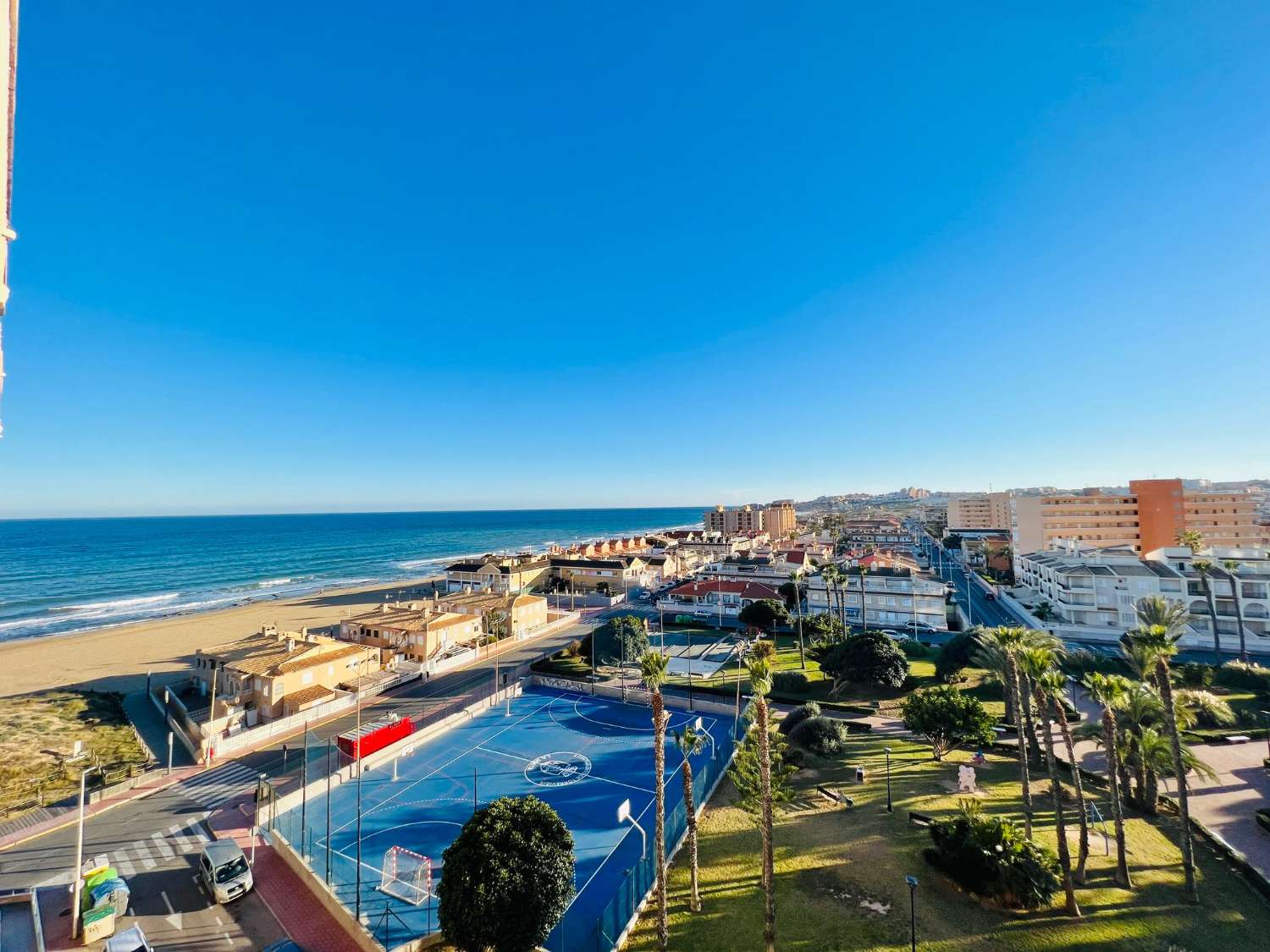 Apartment with sea views in La Mata, Torrevieja