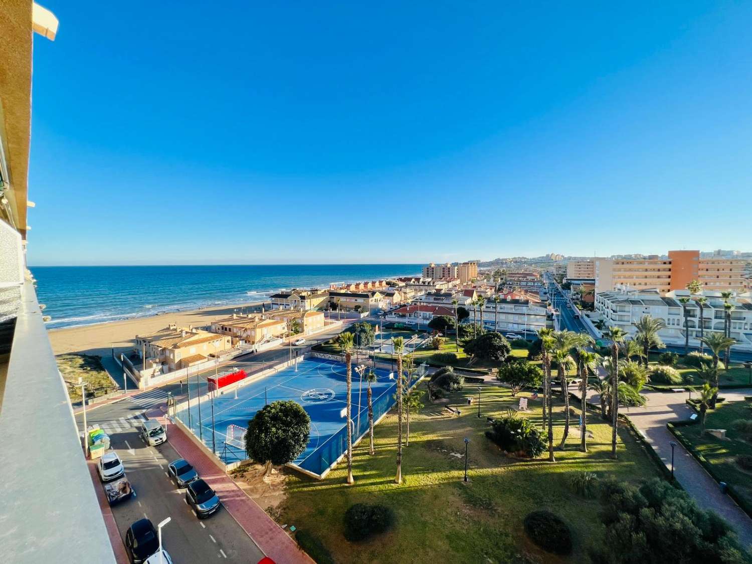 Apartment with sea views in La Mata, Torrevieja