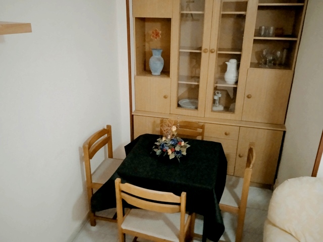 Appartamento con 3 camere da letto con piscina comune a Torrevieja