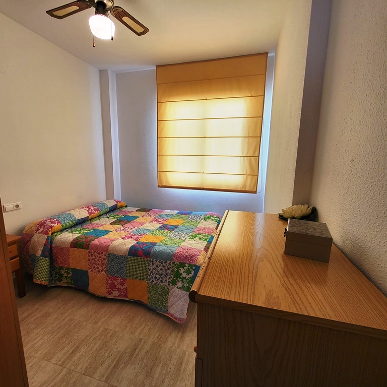 BEL APPARTEMENT AU COEUR DE TORREVIEJA AVEC PISCINE COMMUNAUTAIRE