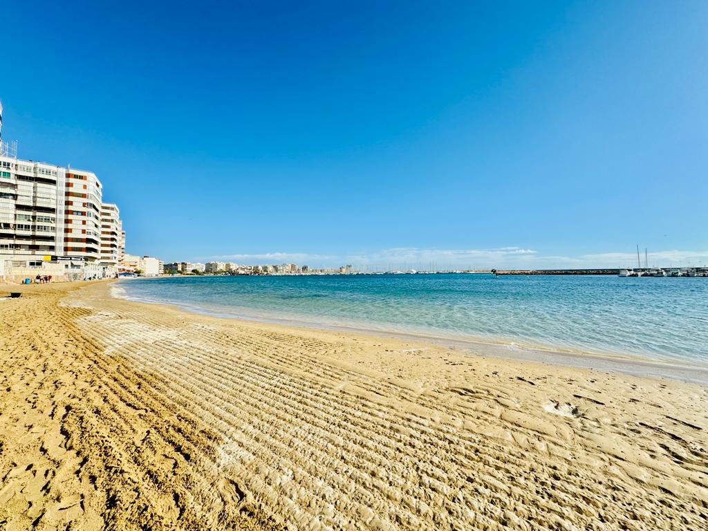 1st Line Apartment on Acequion Beach in Torrevieja