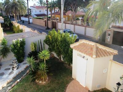 Chalet en venta en Orihuela Costa