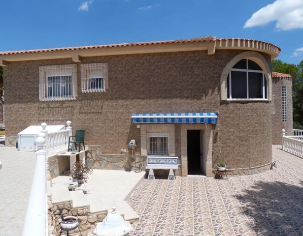 prächtige Villa in Pinar de Campo Verde