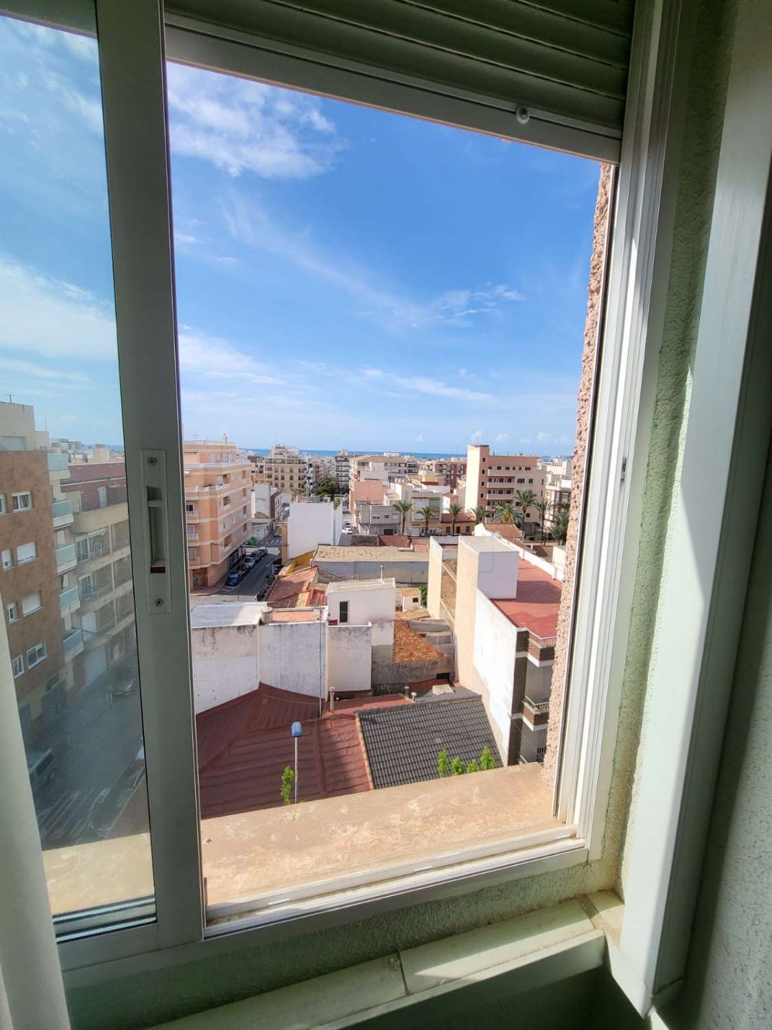 Zentrale Wohnung 200 m vom Rathaus in Torrevieja entfernt