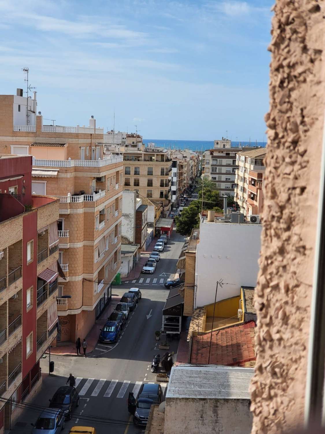 Zentrale Wohnung 200 m vom Rathaus in Torrevieja entfernt