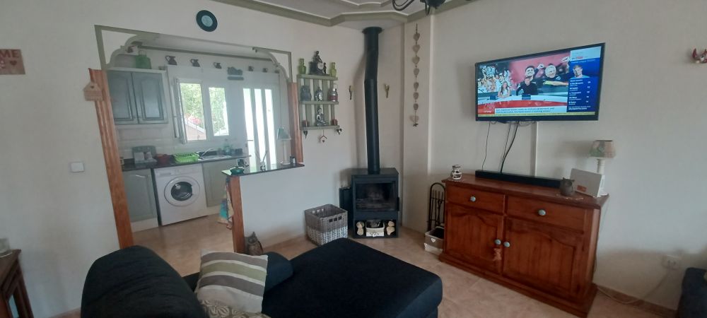 Geräumige freistehende Villa mit Pool