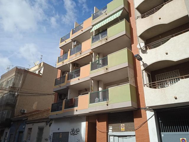 Appartement en 2ème ligne de la promenade de Torrevieja