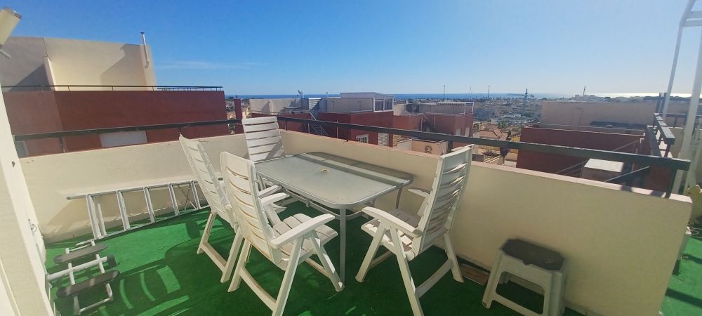Adosado de 2 dormitorios en Orihuela Costa