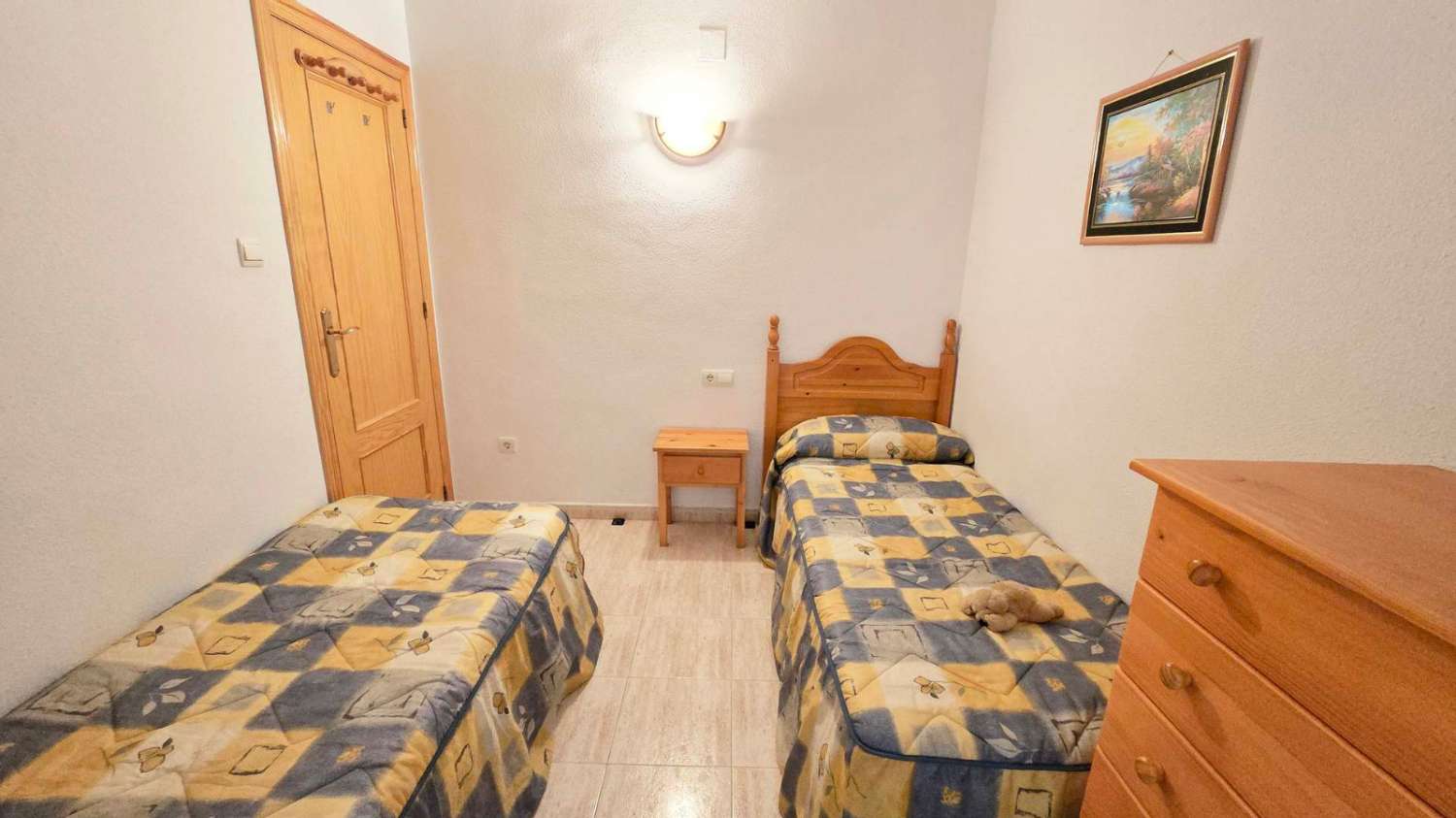 Apartamento con piscina comunitaria en Torrevieja a 600m de la playa