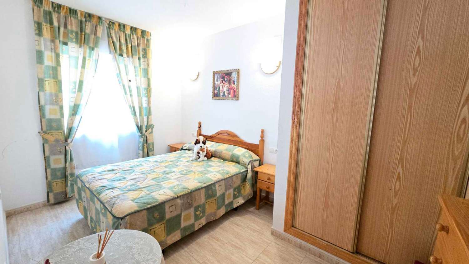 Apartamento con piscina comunitaria en Torrevieja a 600m de la playa
