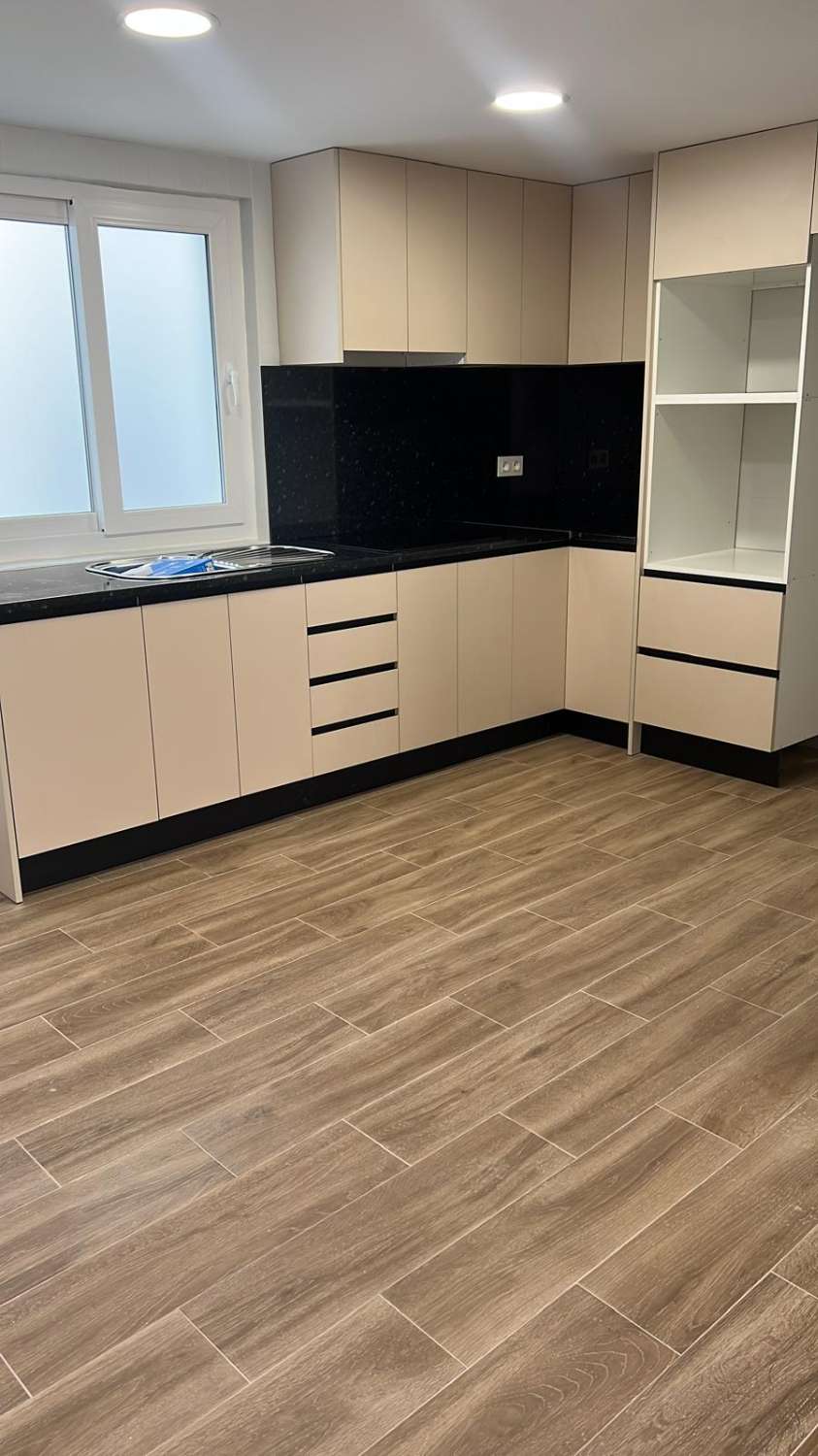 Wohnung in der 1. Reihe des Yachthafens von Torrevieja