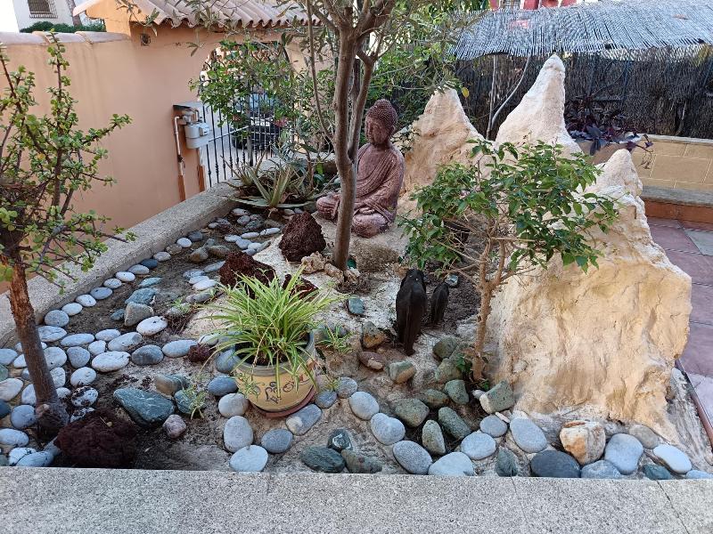 Villa individuelle dans l'urbanisation Los Balcones à Torrevieja.