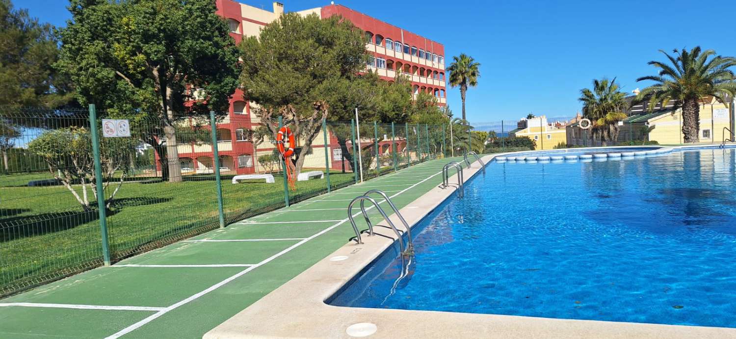 Bonito apartamento en un residecial de lujo en La Mata, Torrevieja