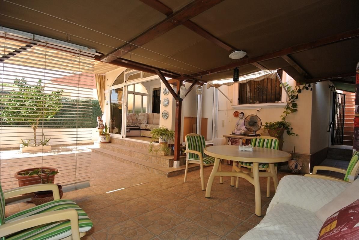 Chalet independiente en Aguas Nuevas, Torrevieja