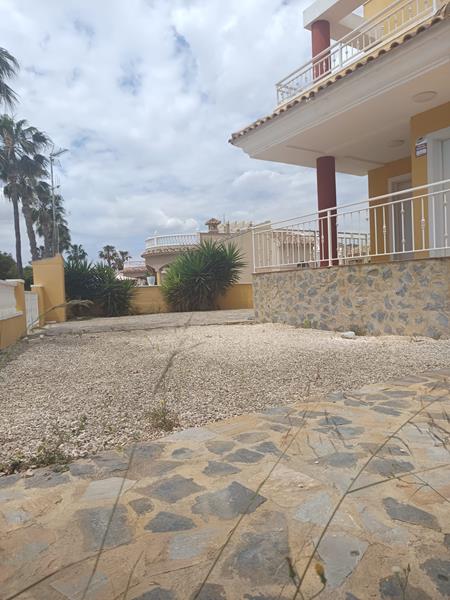 Fritliggende villa på lavere niveau, Guardamar del Segura