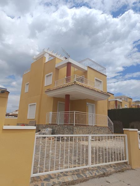 Fritliggende villa på lavere niveau, Guardamar del Segura