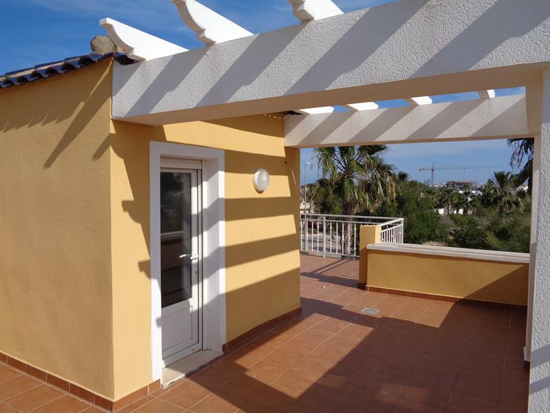 Fritliggende villa på lavere niveau, Guardamar del Segura