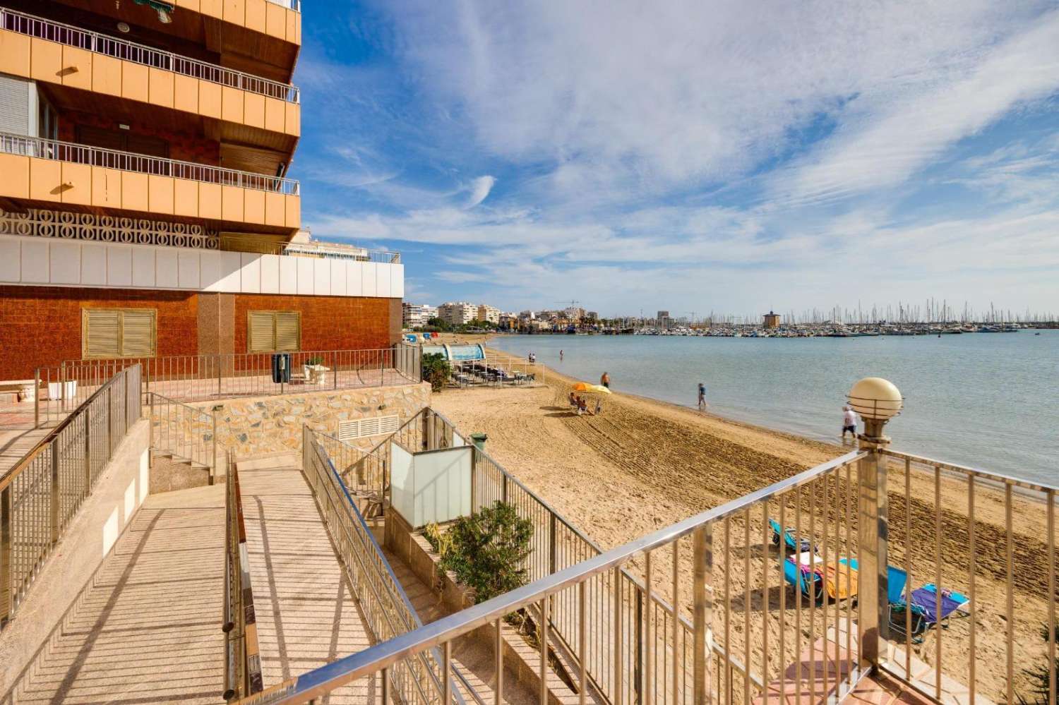 Piso con vistas al mar en Torrevieja