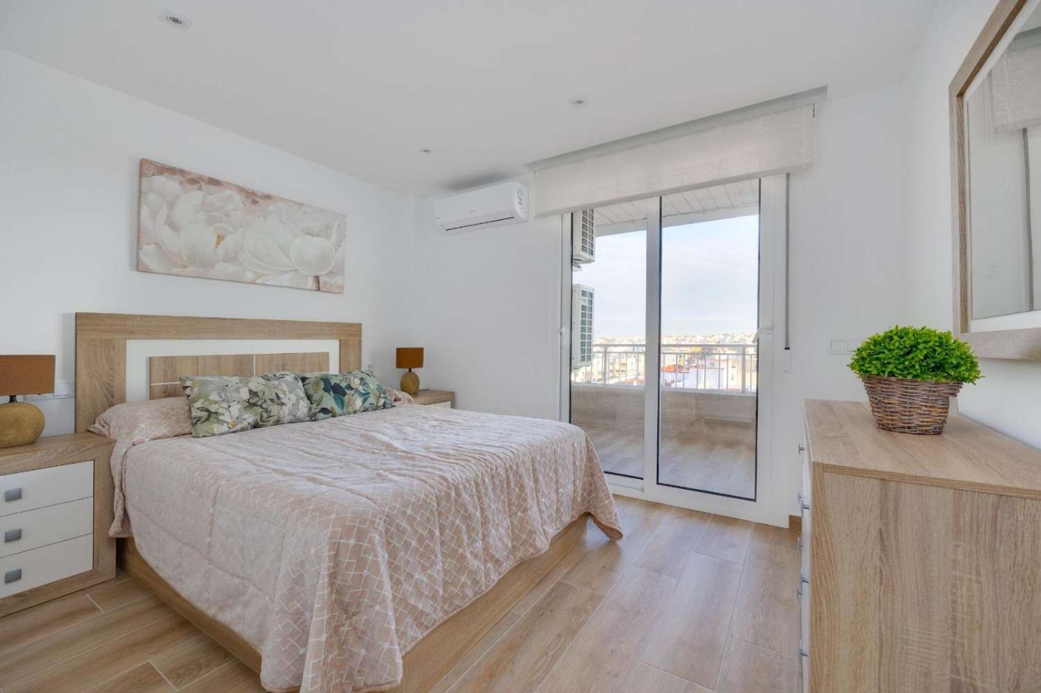 Piso con vistas al mar en Torrevieja