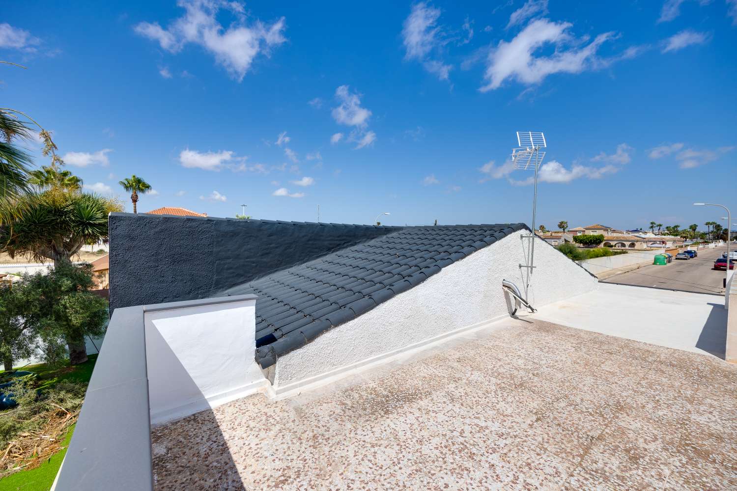 Gerenoveerde villa in El Chaparral, Torrevieja
