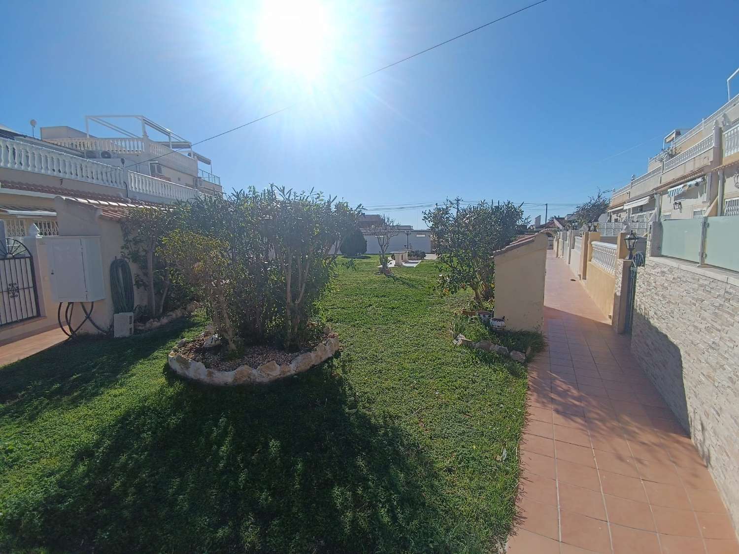 Bungalow en esquina sin vecinos arriba en Orihuela costa