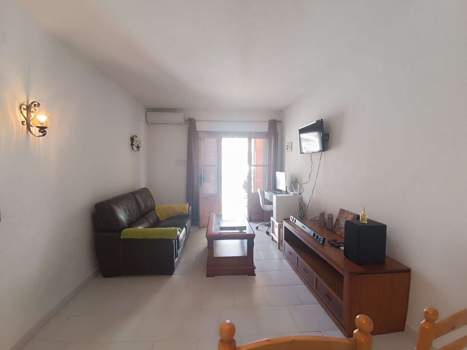 Bungalow en esquina sin vecinos arriba en Orihuela costa