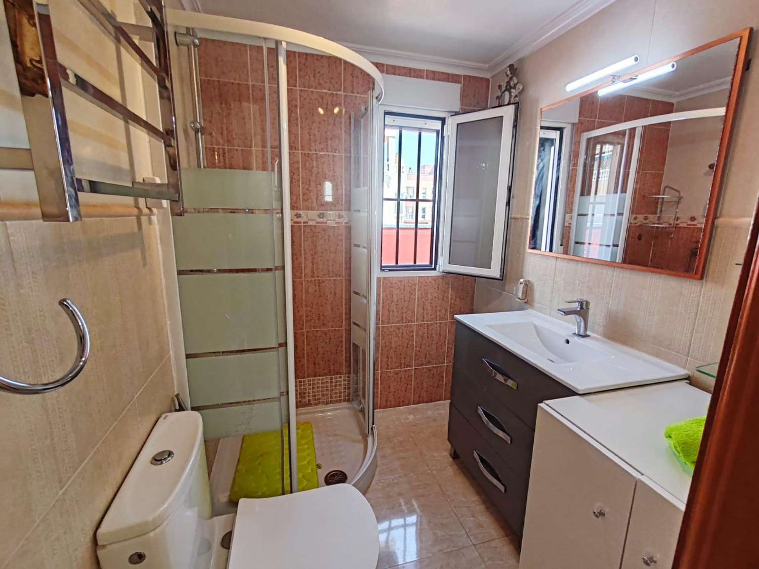 Penthouse op 175m van het strand van La Mata in Torrevieja