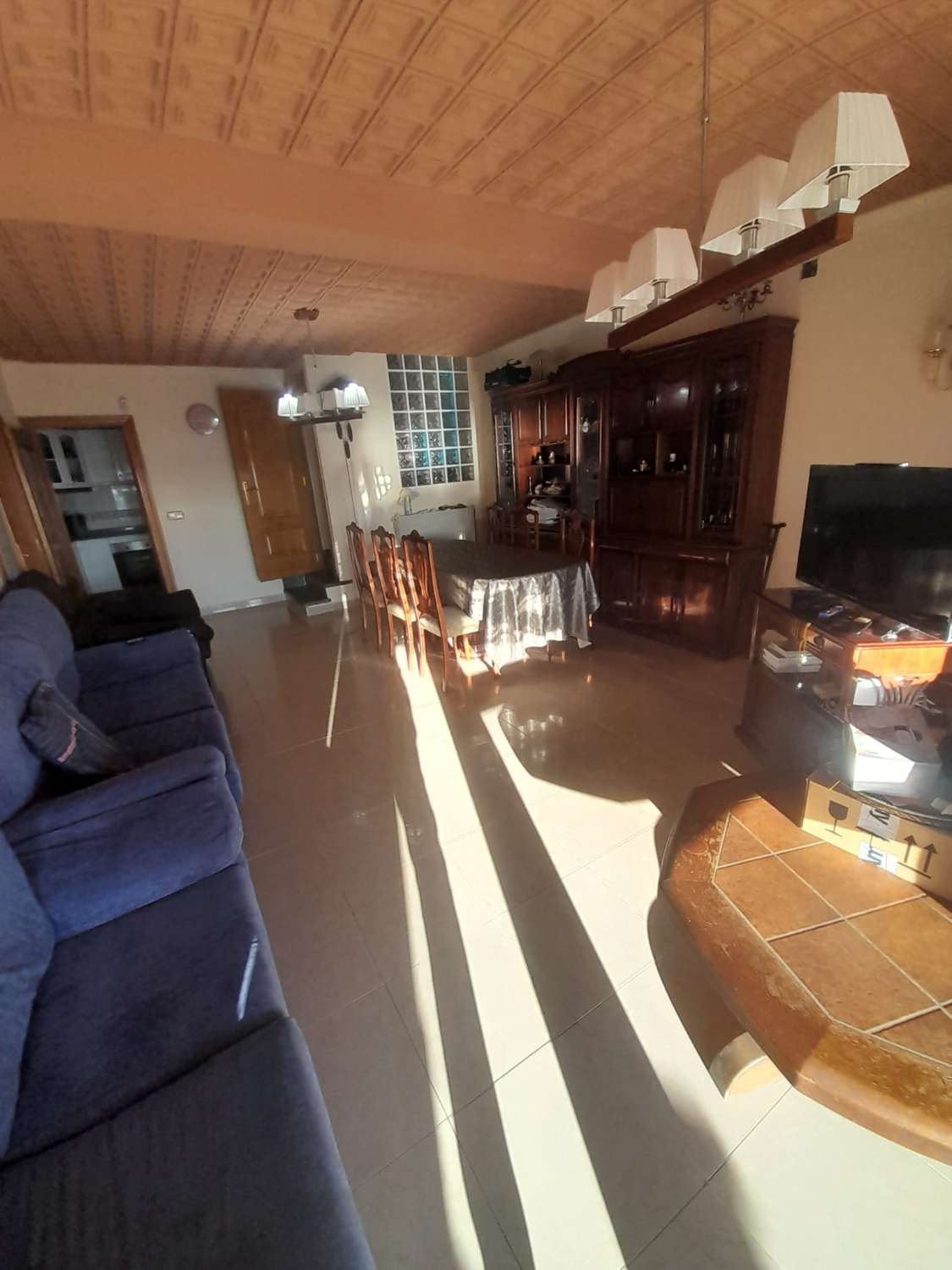 Fritliggende villa i Rocio delmar med panoramaudsigt over havet