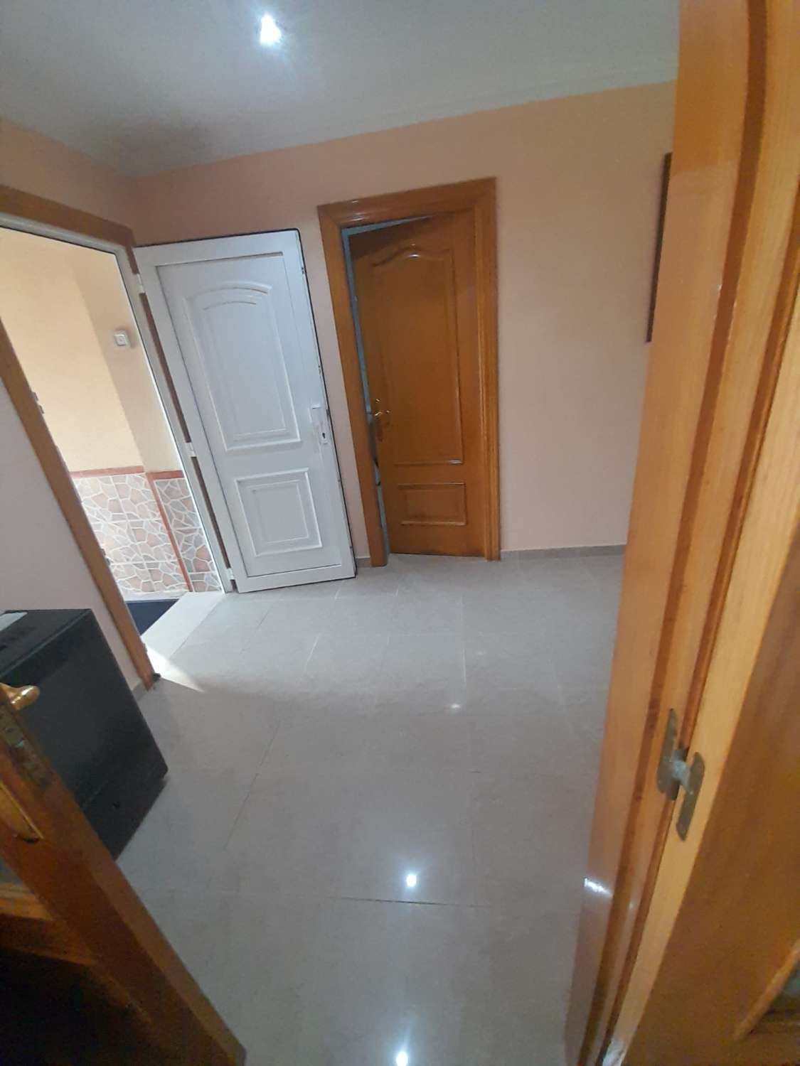 Fritliggende villa i Rocio delmar med panoramaudsigt over havet