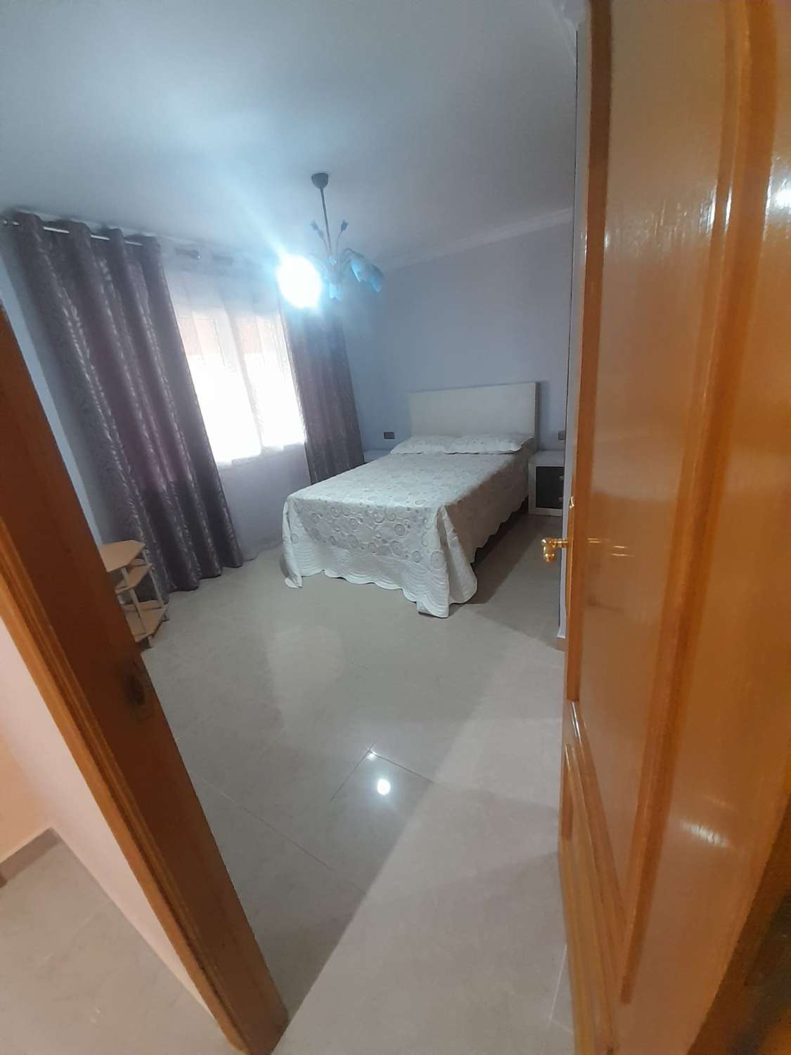 Fritliggende villa i Rocio delmar med panoramaudsigt over havet