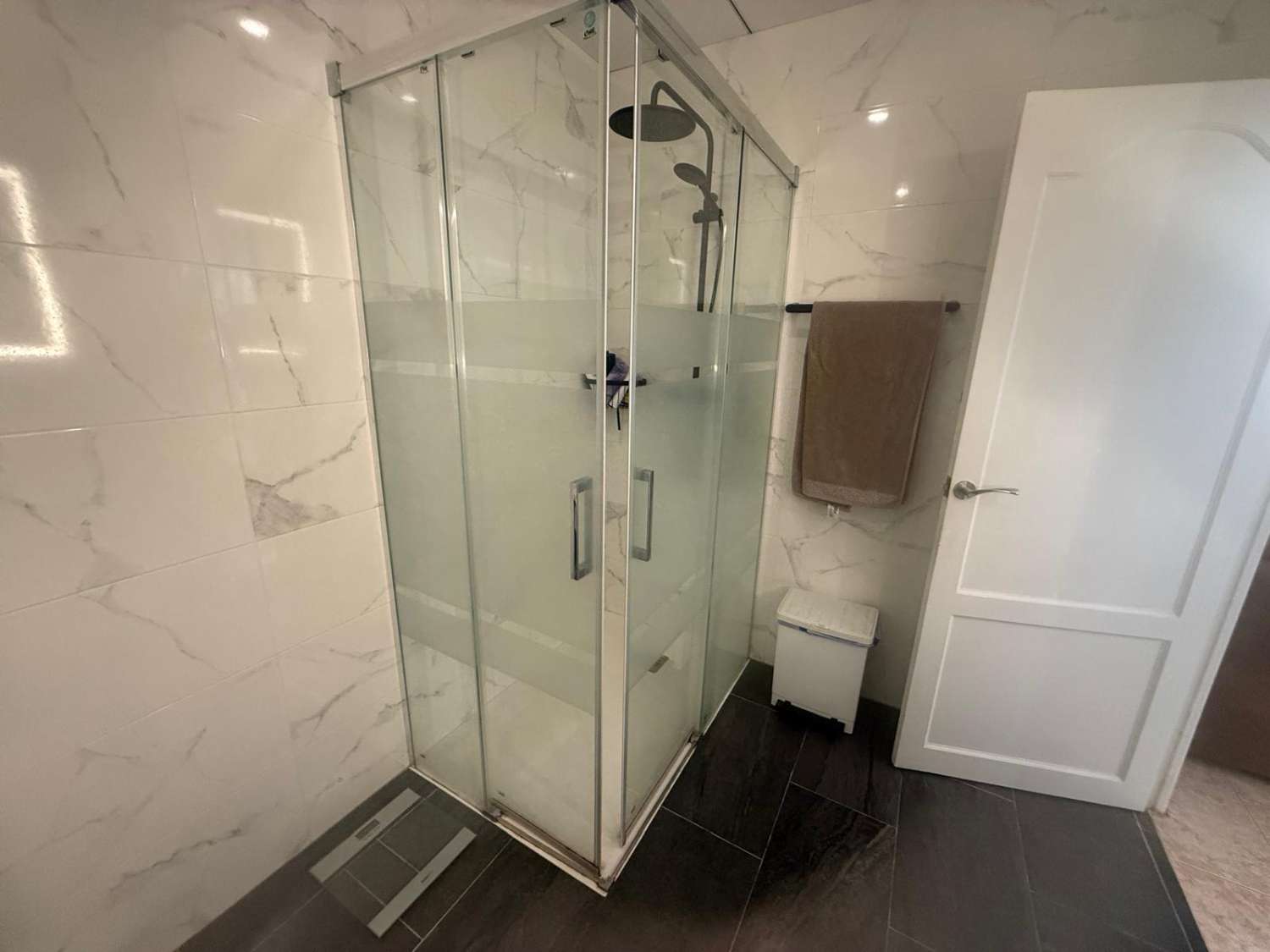 Doppelhaushälfte in der Urbanisation El Chaparral, Torrevieja