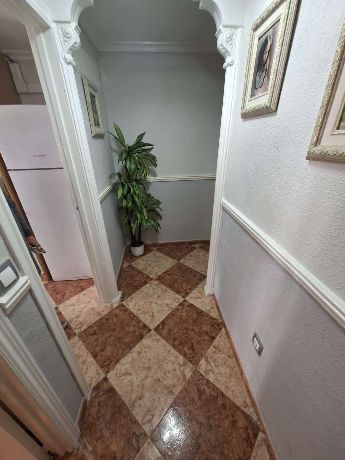Piso de 3 dormitorios y 2 baños a 250m del paseo maritimo, torrevieja