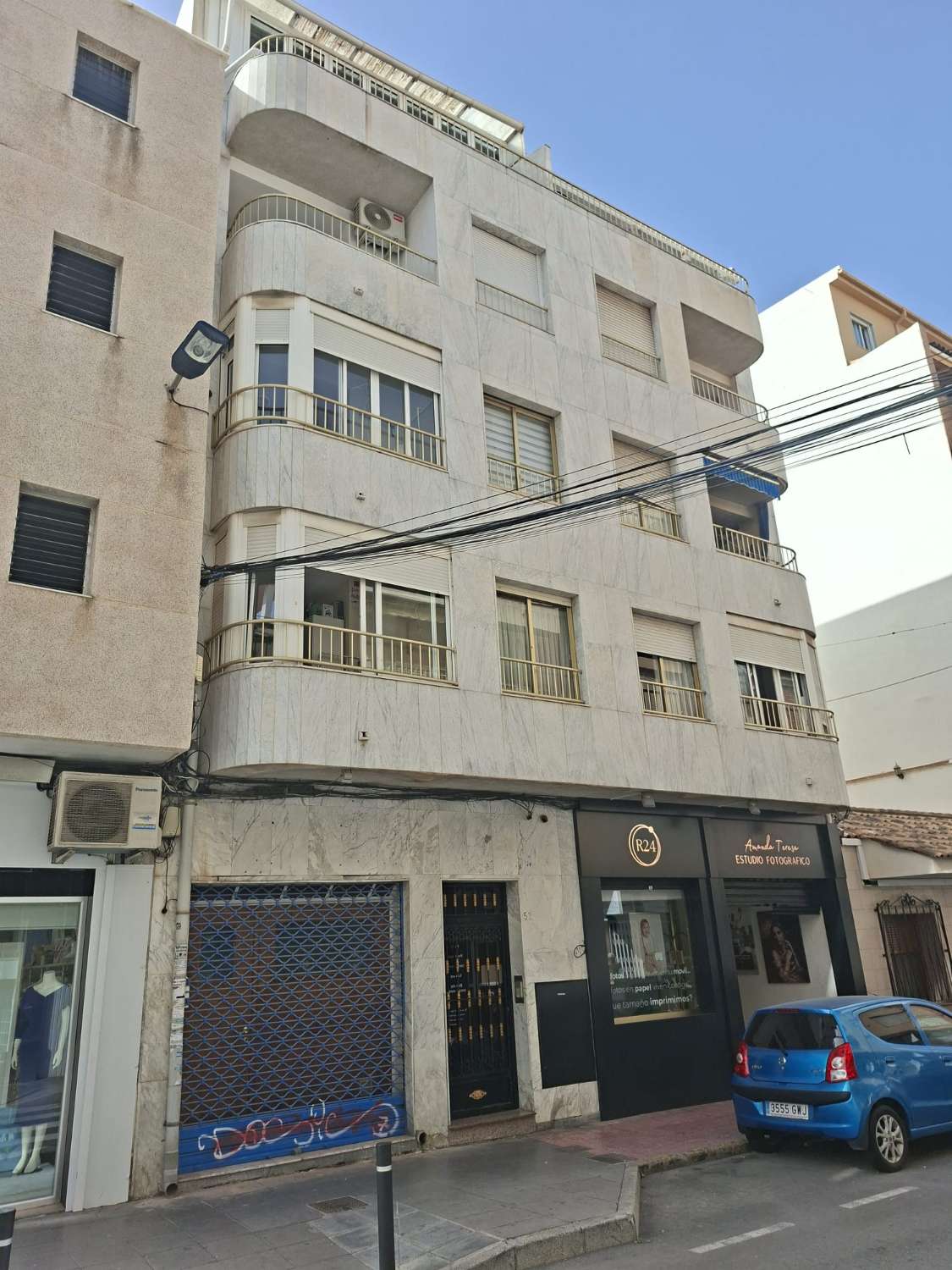 Piso de 3 dormitorios y 2 baños a 250m del paseo maritimo, torrevieja