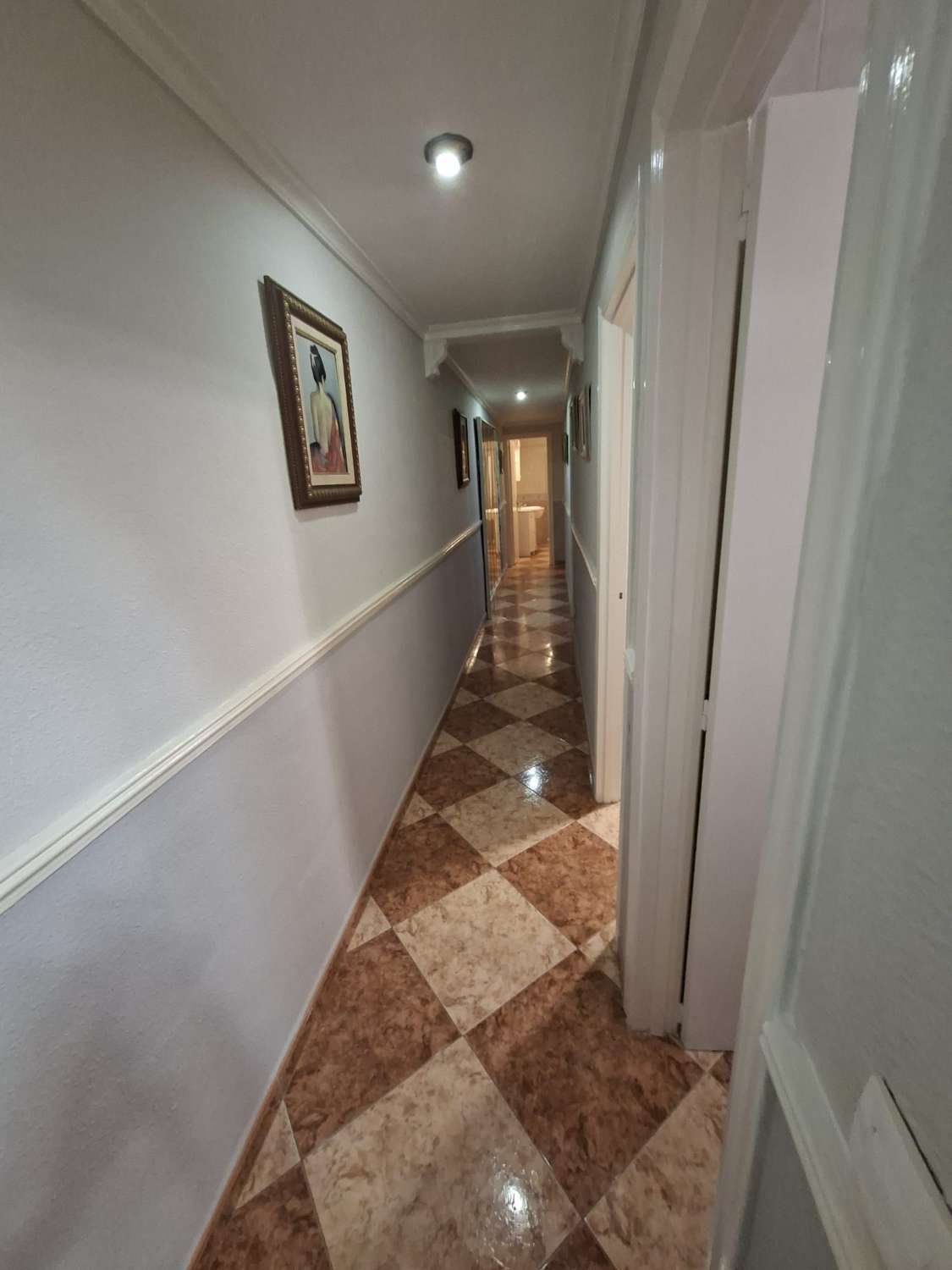 Piso de 3 dormitorios y 2 baños a 250m del paseo maritimo, torrevieja