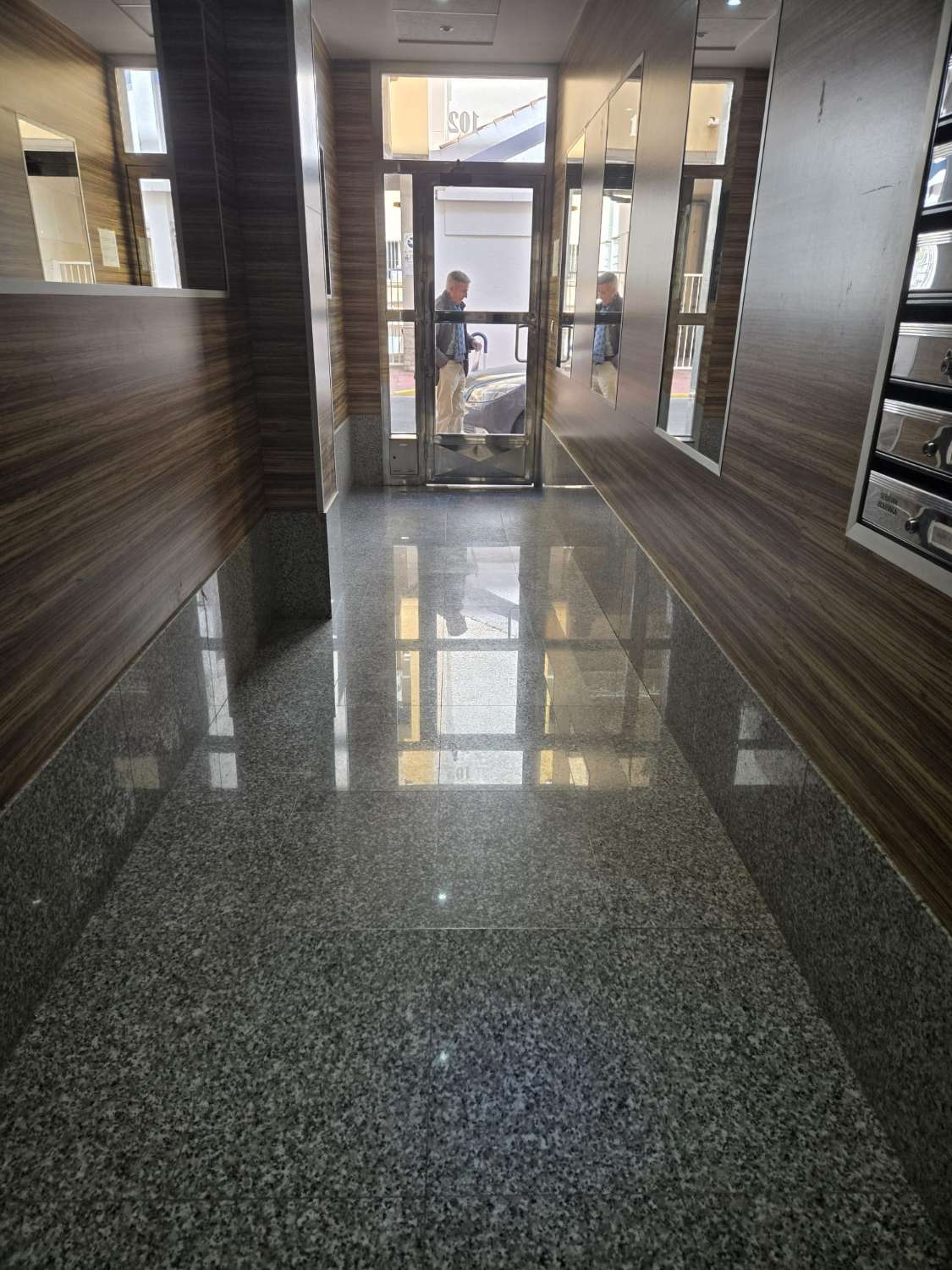 Lejlighed i 2. række af Playa del Cura i Torrevieja