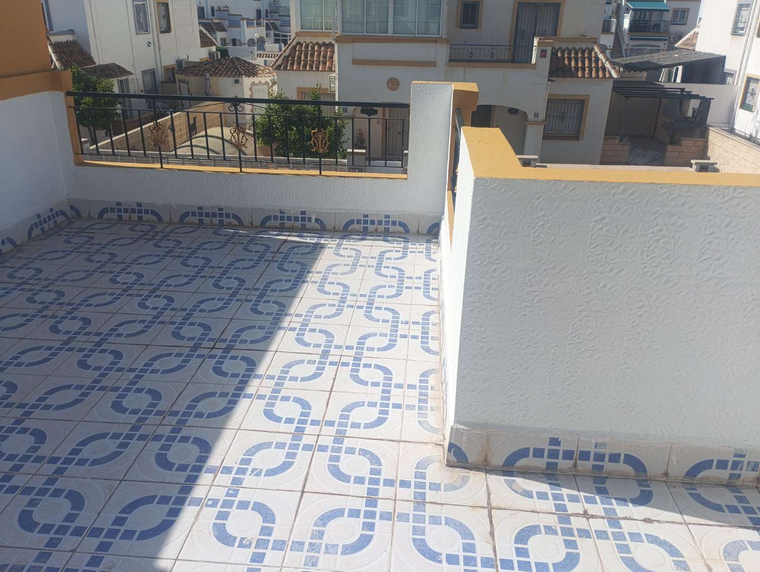 Chalet Adosado en Urbanizacion Jardin del Mar, Torrevieja