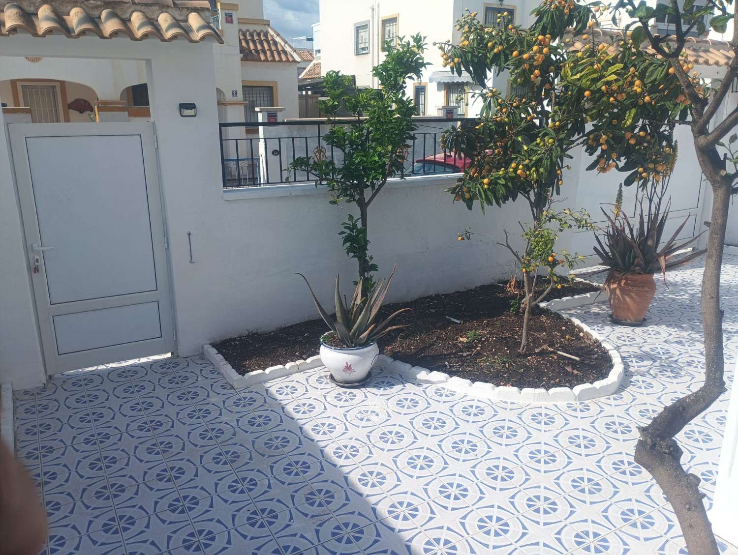 Chalet Adosado en Urbanizacion Jardin del Mar, Torrevieja