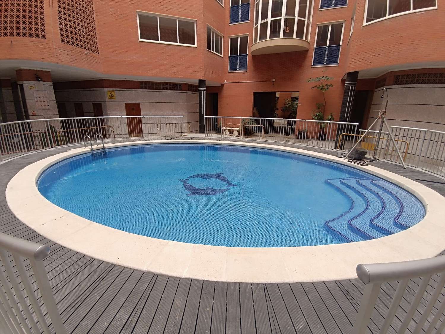 Apartamento con piscina a 200m de la playa del Acequion en Torrevieja