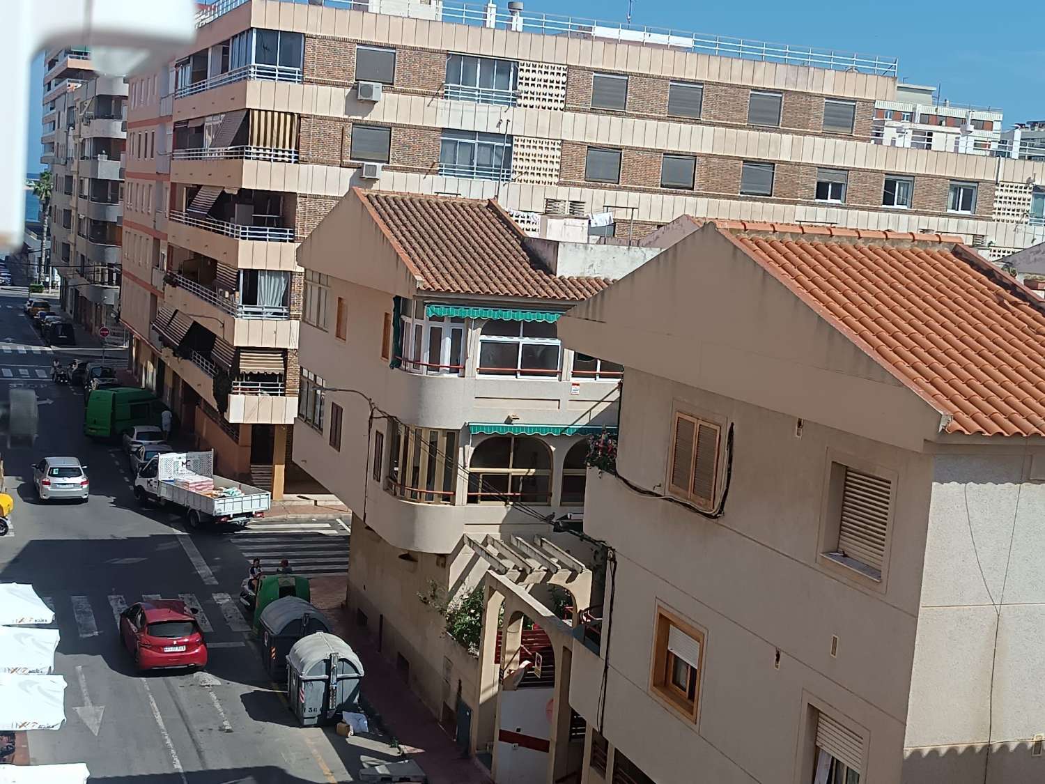 Apartamento con piscina a 200m de la playa del Acequion en Torrevieja