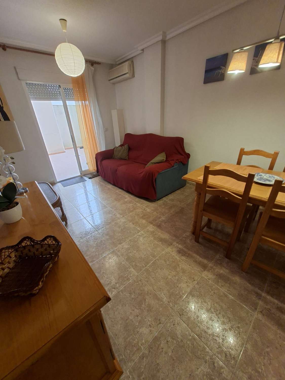 Apartamento de 1 dormitorio a 400m de la playa del Cura en Torrevieja