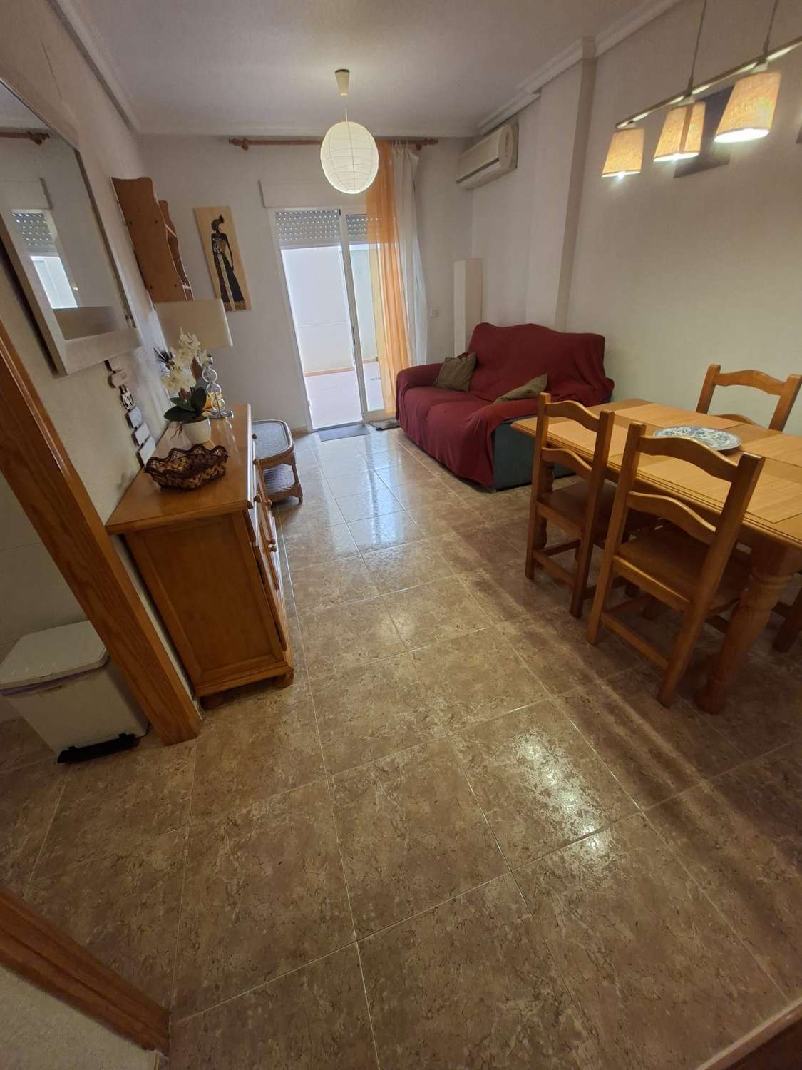 Apartamento de 1 dormitorio a 400m de la playa del Cura en Torrevieja