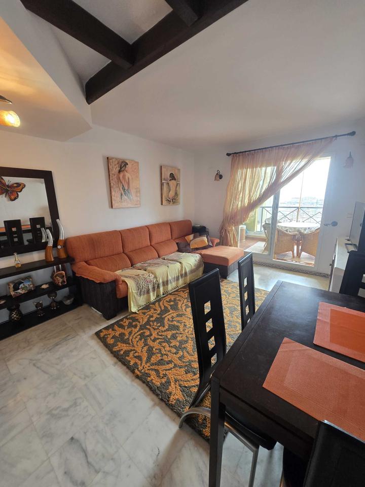 Apartment with sea views on Los Locos beach in Torrevieja