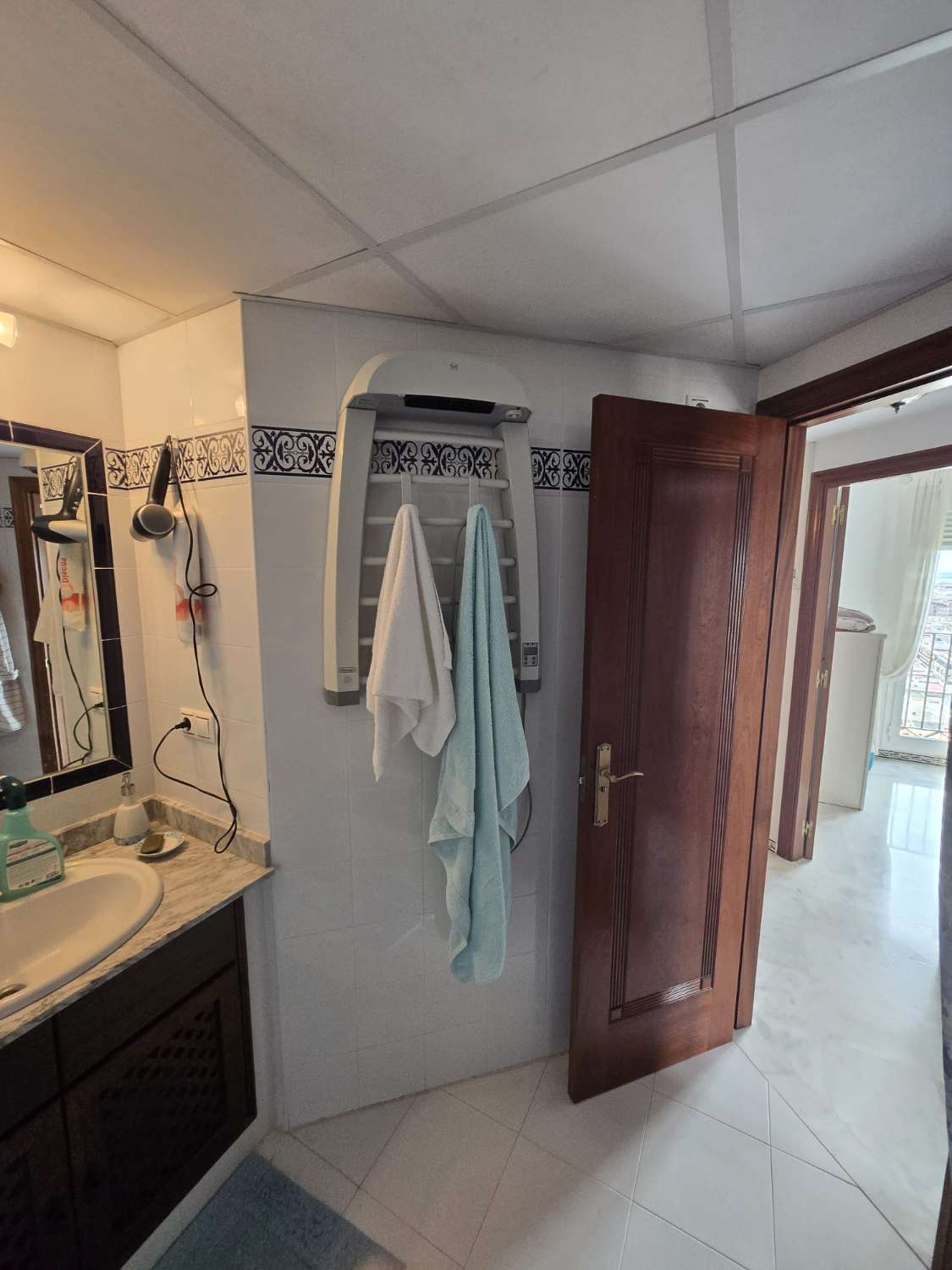 Apartment with sea views on Los Locos beach in Torrevieja