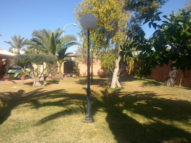 Chalet en venta en La Siesta - El Salado - Torreta (Torrevieja)