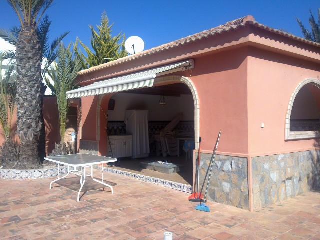 Chalet en venta en La Siesta - El Salado - Torreta (Torrevieja)