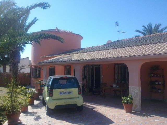 Chalet en venta en La Siesta - El Salado - Torreta (Torrevieja)