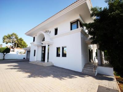 Chalet in vendita a Orihuela Costa