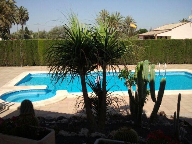 Villa for sale in Alzabares (Elche)